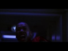 Pessoas obrigadas a ficar peladas pra tampar fuma&ccedil;a